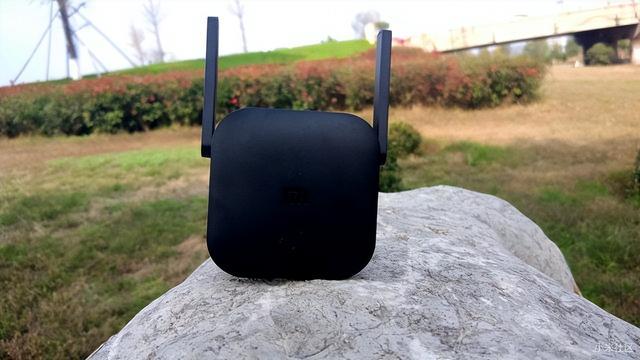 小米信号放大器怎么连接(wifi信号放大器的连接方法)