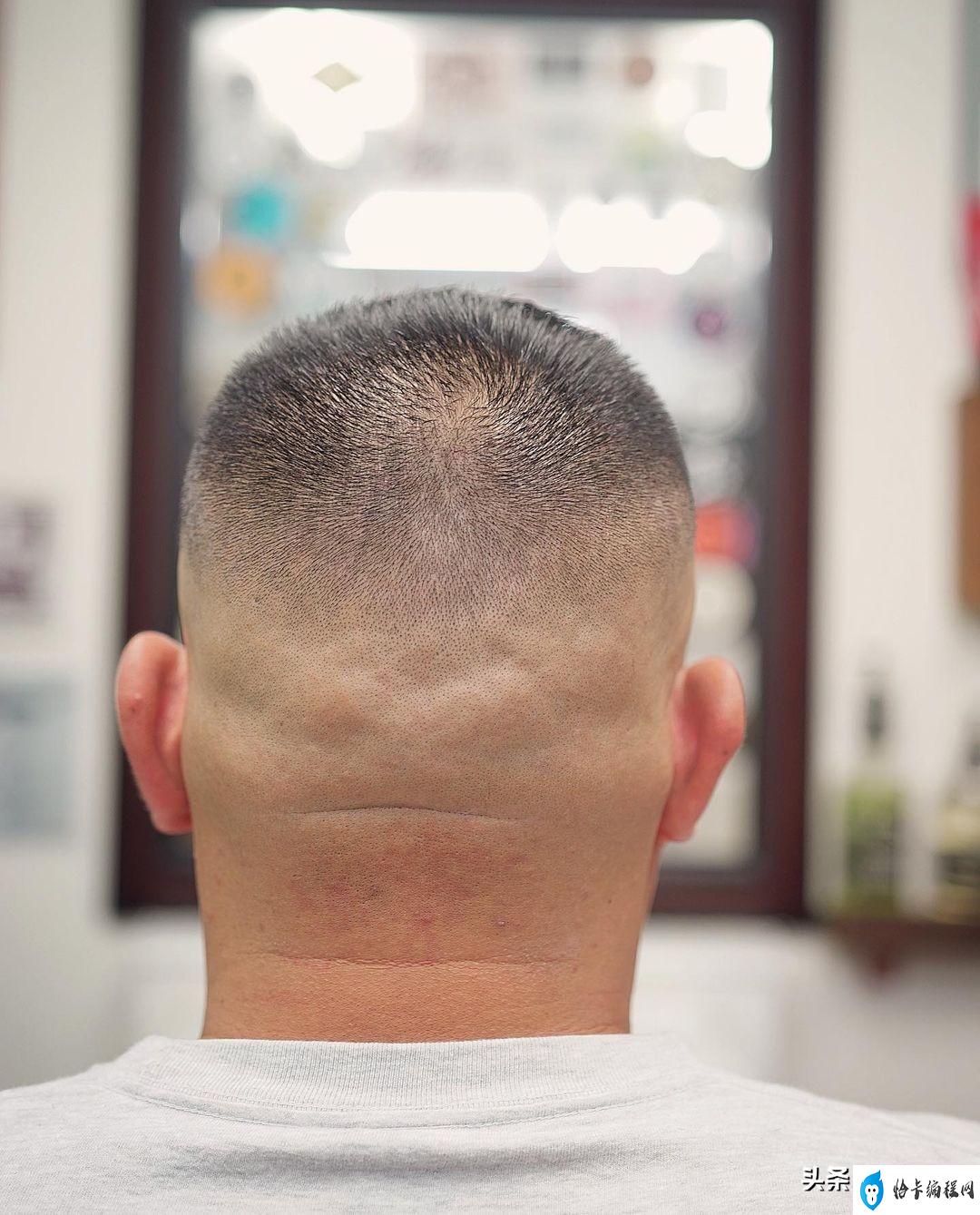 男生剪什么发型显成熟(2023最流行的十三款男士发型)