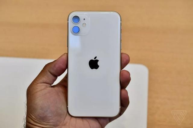 苹果11双卡双待的外观颜色(iPhone11手机配置参数)