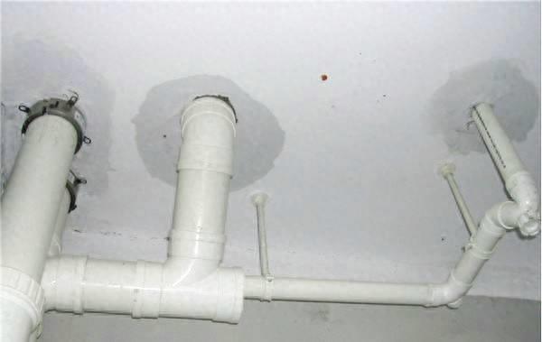卫生间渗水补救办法(卫生间漏水怎么处理及维修方法)