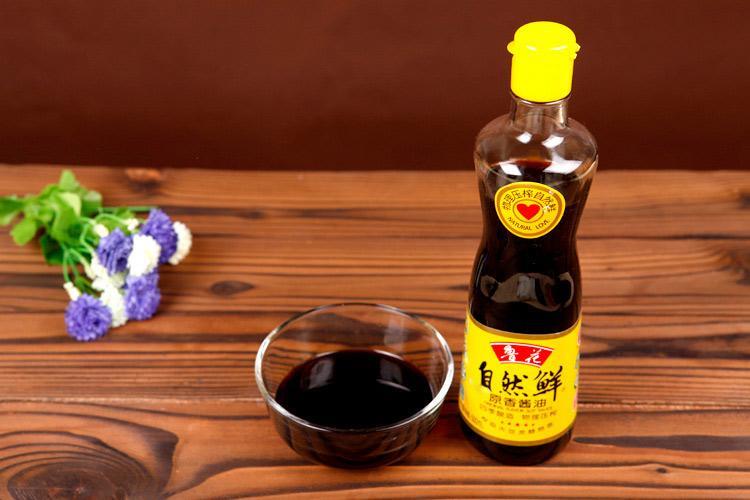 中国酱油最好三个牌子(哪种酱油最好吃最安全)