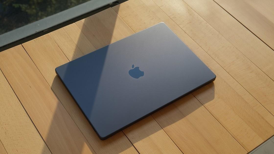 苹果MacBookPro：品质与性能的完美交融(配置推荐(用户评价))