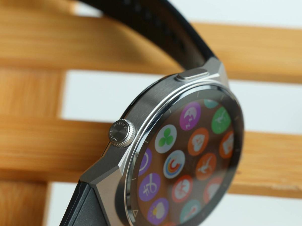 华为手表新款watch3pro功能介绍(男士智能手表哪款好)