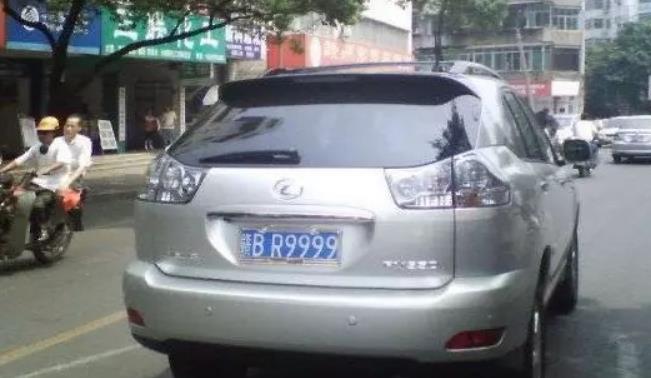 江西省各个城市的车牌号简称(赣b是哪个城市的车牌号码)