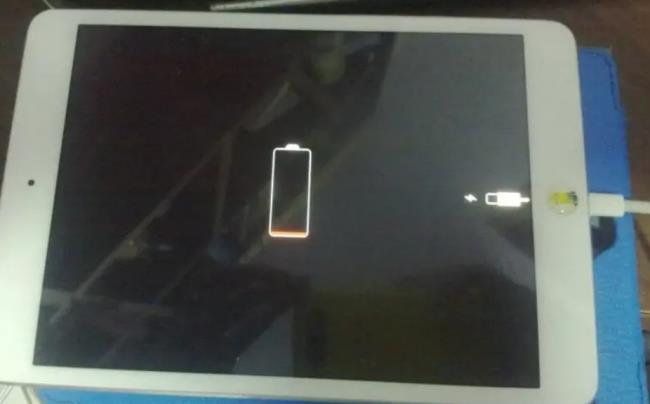 ipad不在充电中是什么原因(苹果平板显示不在充电解决办法)