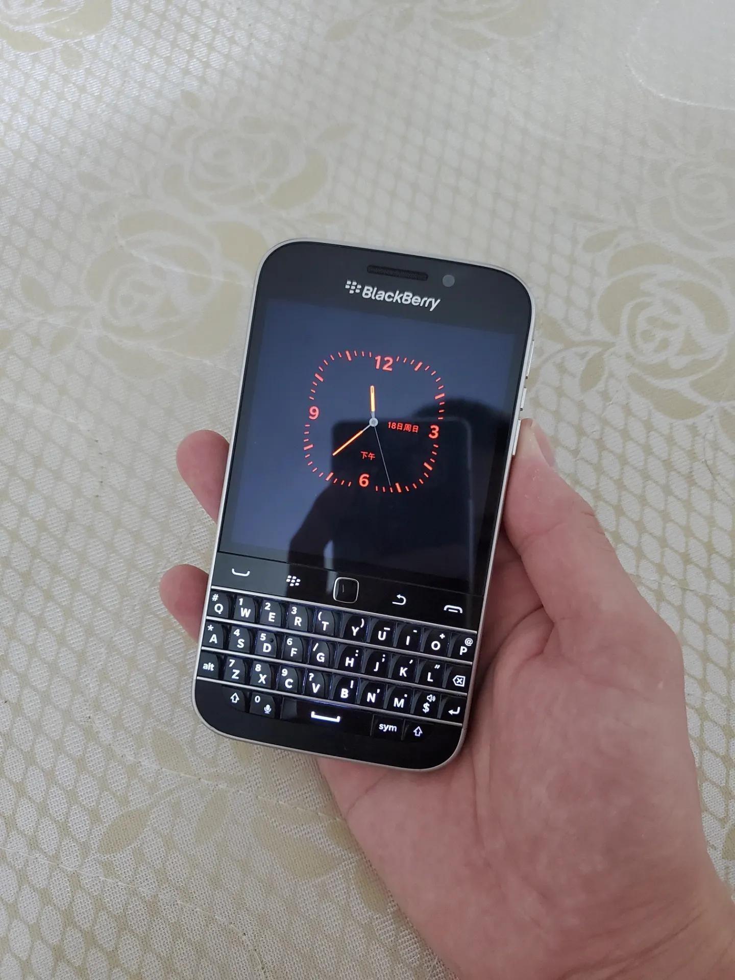 黑莓手机怎么样(了解黑莓手机性能及用户评价)