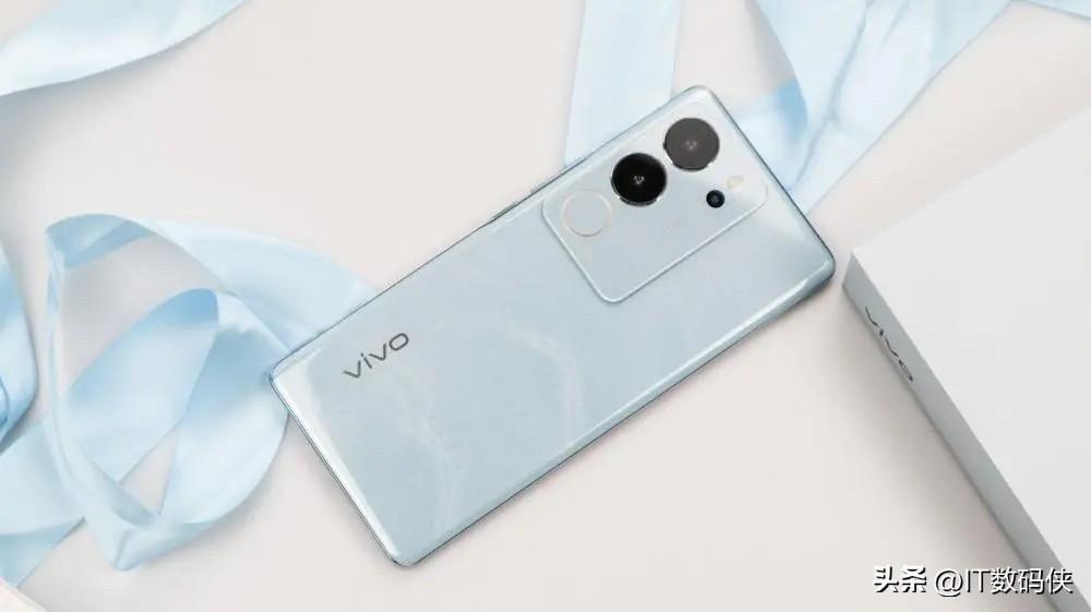 2023建议买的vivo手机 vivoS17Pro参数配置及缺点
