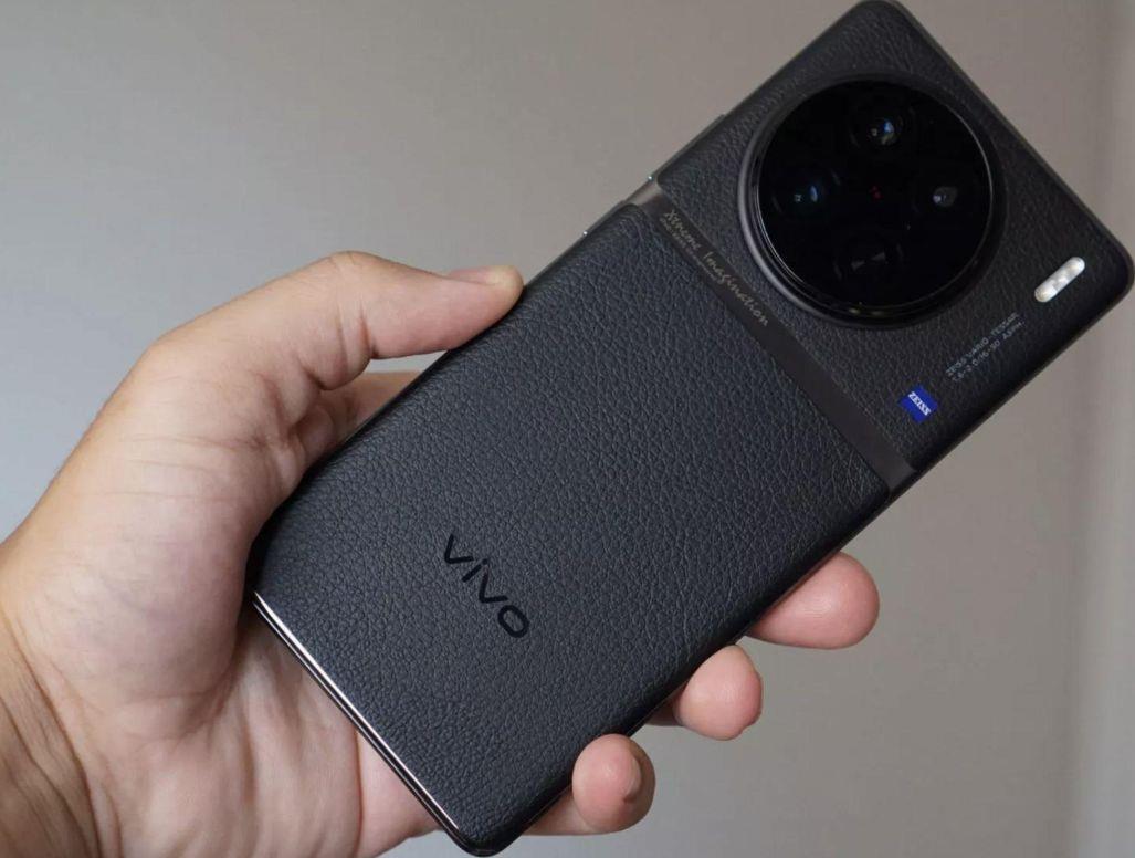 VIVOS16参数配置及多少钱(vivo目前值得购买的手机是哪款)