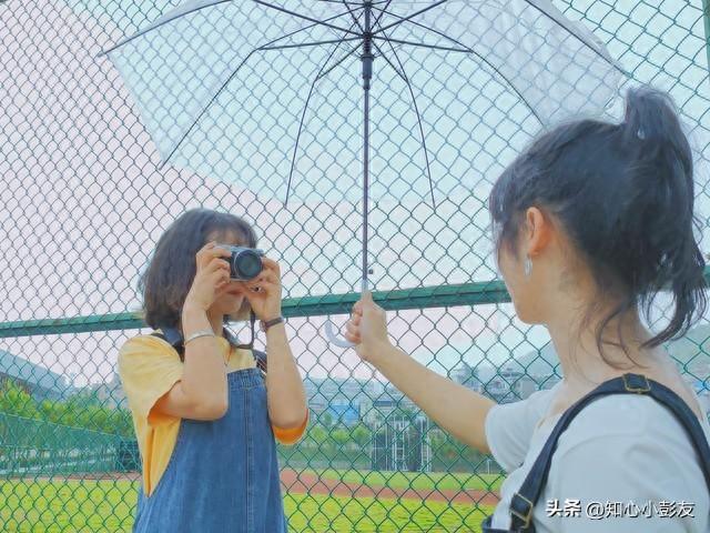 怎么向女朋友道歉认错(如何真诚地对女朋友表达道歉之心)