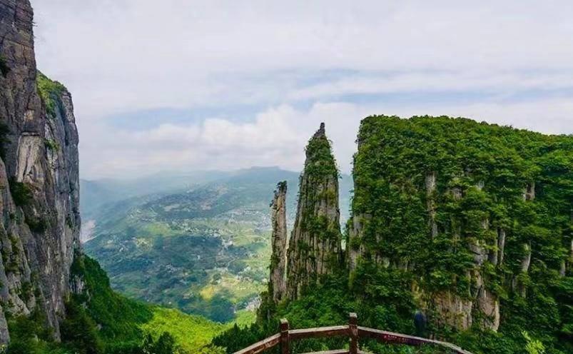 湖北旅游景点推荐(湖北十大必玩景点)