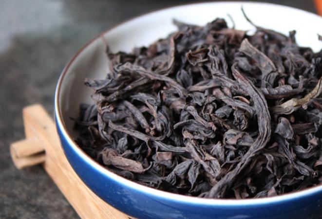 铁罗汉是什么茶(茶叶文化：了解铁罗汉茶的特点与历史)