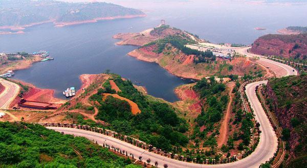 小浪底在哪个城市?三门峡和小浪底的位置一样吗?