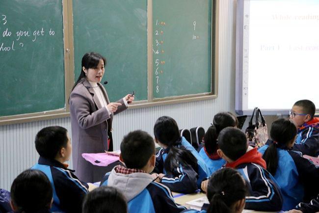 为什么私立学校一直在招老师?私立学校每年都招聘大量老师原因?