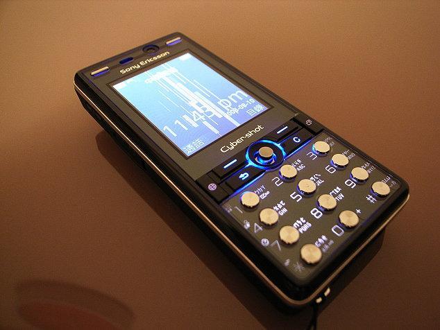 索爱经典直板手机型号图片(索尼爱立信历年老款手机K818)