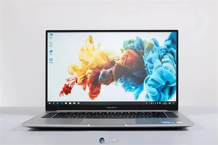 华为笔记本电脑哪个系列最好？性价比高的华为笔记本盘点