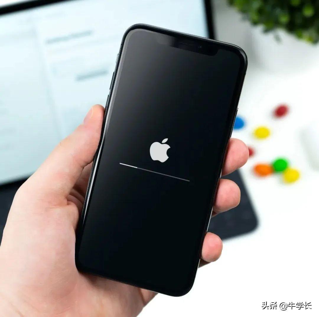 苹果手机死机怎么重启？iPhone系列强行重启的步骤