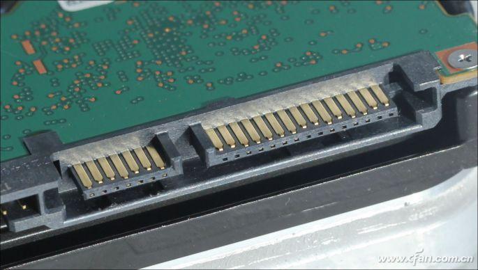 SATA机械硬盘电源接口有哪些图解(电脑电源接口类型电源线有几种)