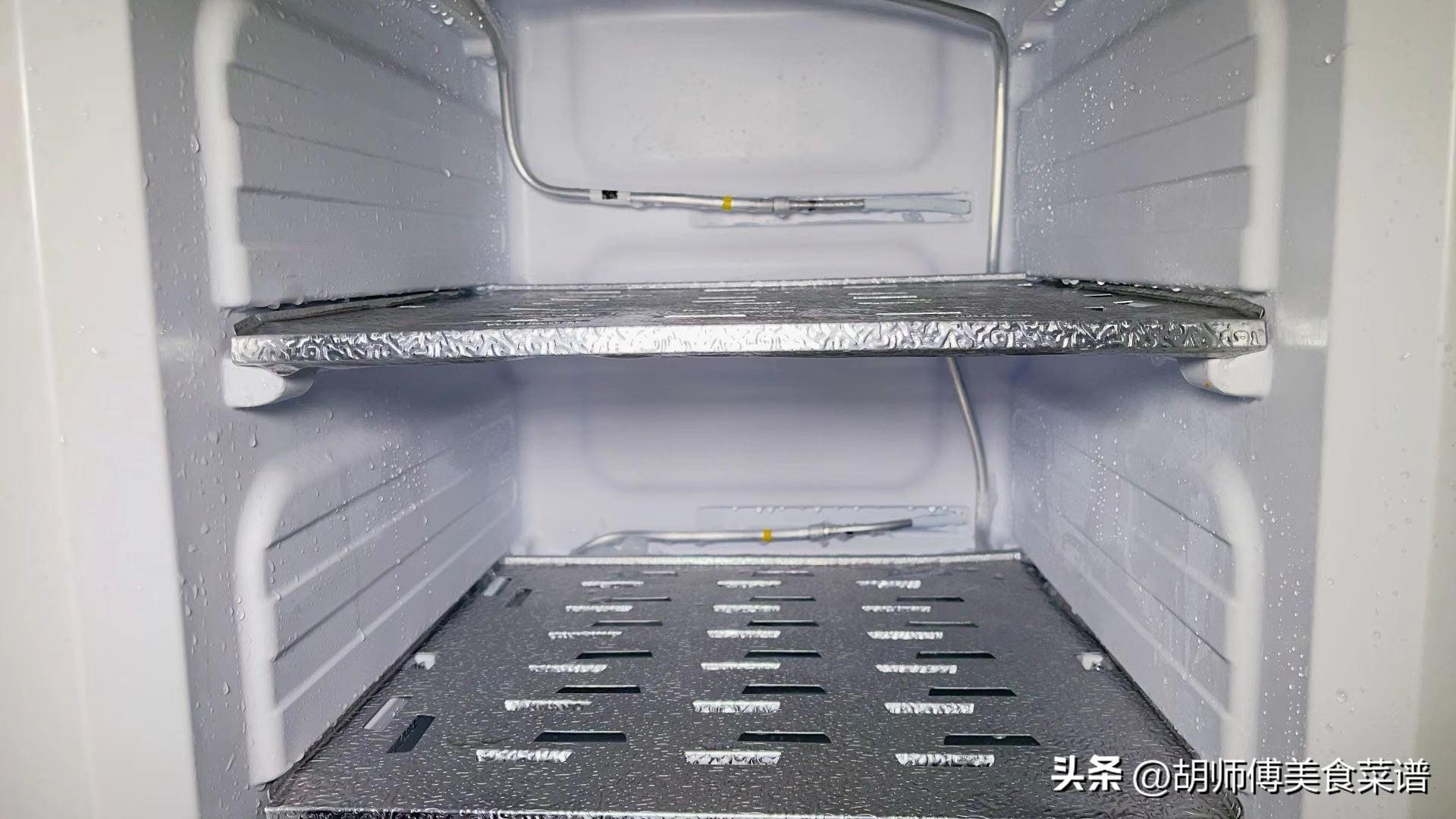 冰箱冷冻室结冰严重如何解决？快速去除冰箱中冰块的方法