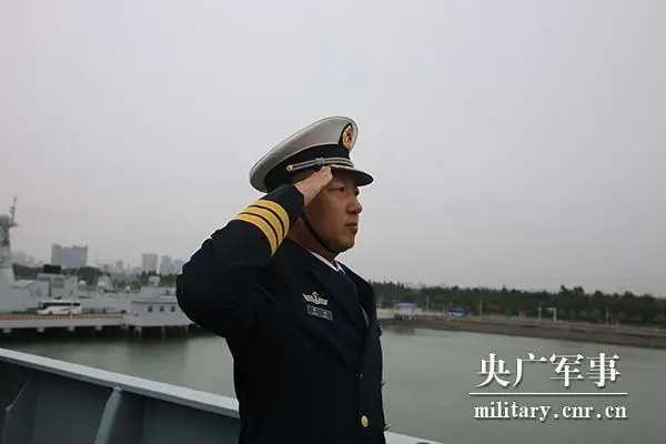 台海军前舰长称赞福建舰进步太快,河北昌黎人海军第31批护航任务获外国同行称赞