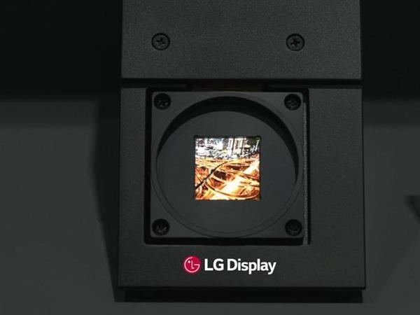 LGDisplay秀肌肉：展示10000尼特亮度VR用OLEDoS显示屏