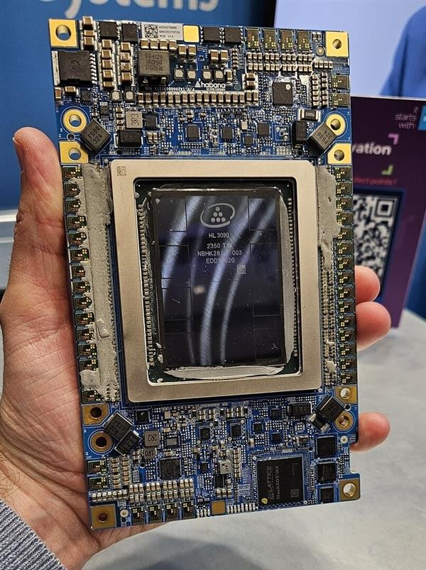 NVIDIAB200都自愧不如！Intel下代AI加速卡功耗1500W
