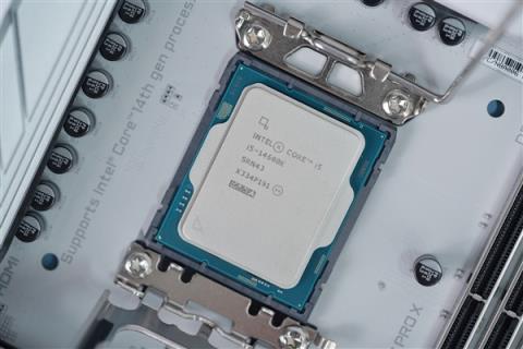 Intel、AMD下代主板都叫800系列乱套了！能分清算你厉害