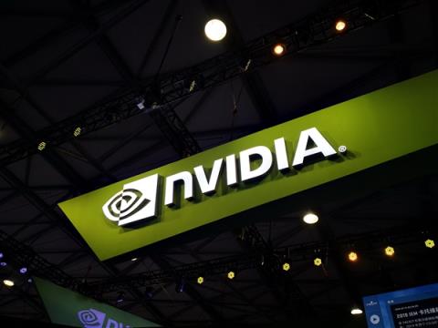 NVIDIA市值两日蒸发超1.4万亿元！退居全球市值第三-趣考网