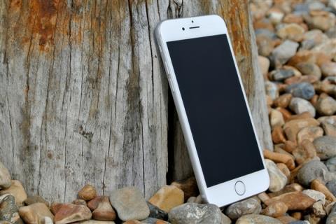 老款iPhone遭淘汰！中国移动App宣布最低兼容iOS11-趣考网