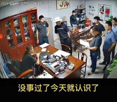 狂飙兄弟就二手车事件道歉，引发网友热议-趣考网