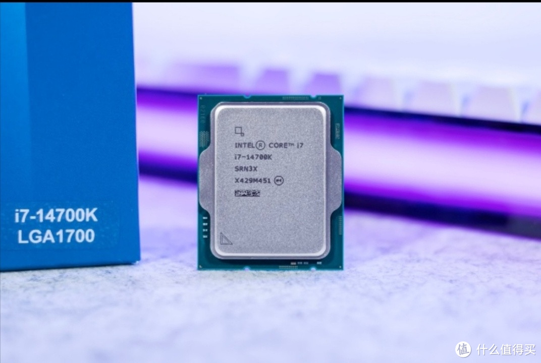 酷睿 i7-14700K 与锐龙 99900X 谁能称霸性能战场