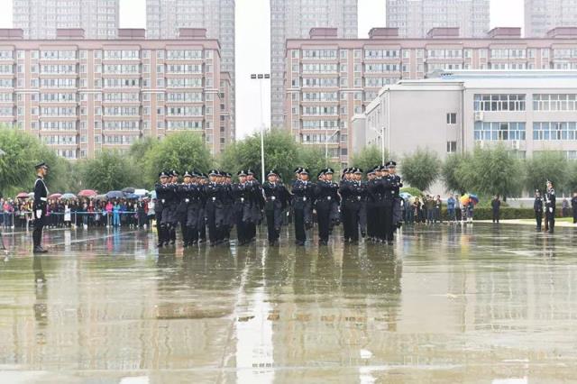 黑龙江公安警官职业学院2024年招生简章：含录取分数线、报考条件及要求-趣考网