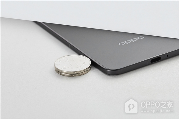 OPPO Find N5真机图片曝光，超薄机身极为亮点，颜值很高的一款手机