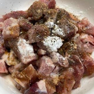 凉瓜炒牛肉的做法是什么，零技巧的苦瓜炒牛肉，懒人也能秀厨艺(图2)