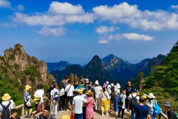 6月去黄山旅游要准备什么？黄山旅游攻略-图2