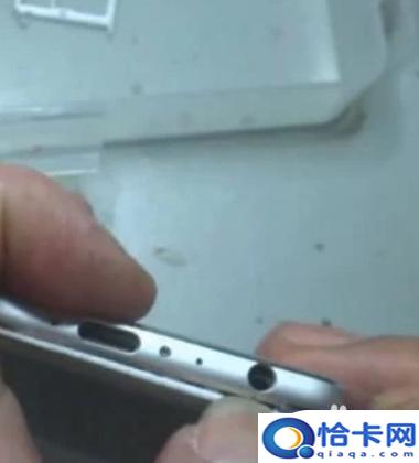 华为手机包裹怎么拆?华为手机后盖板拆卸工具