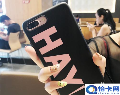 照相手机怎么摆放最漂亮？手机壳拍摄技巧分享