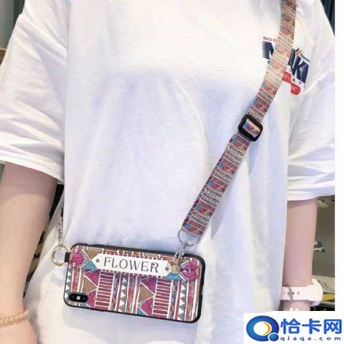 手机背扣怎么安装?如何使用手机壳送的挂绳