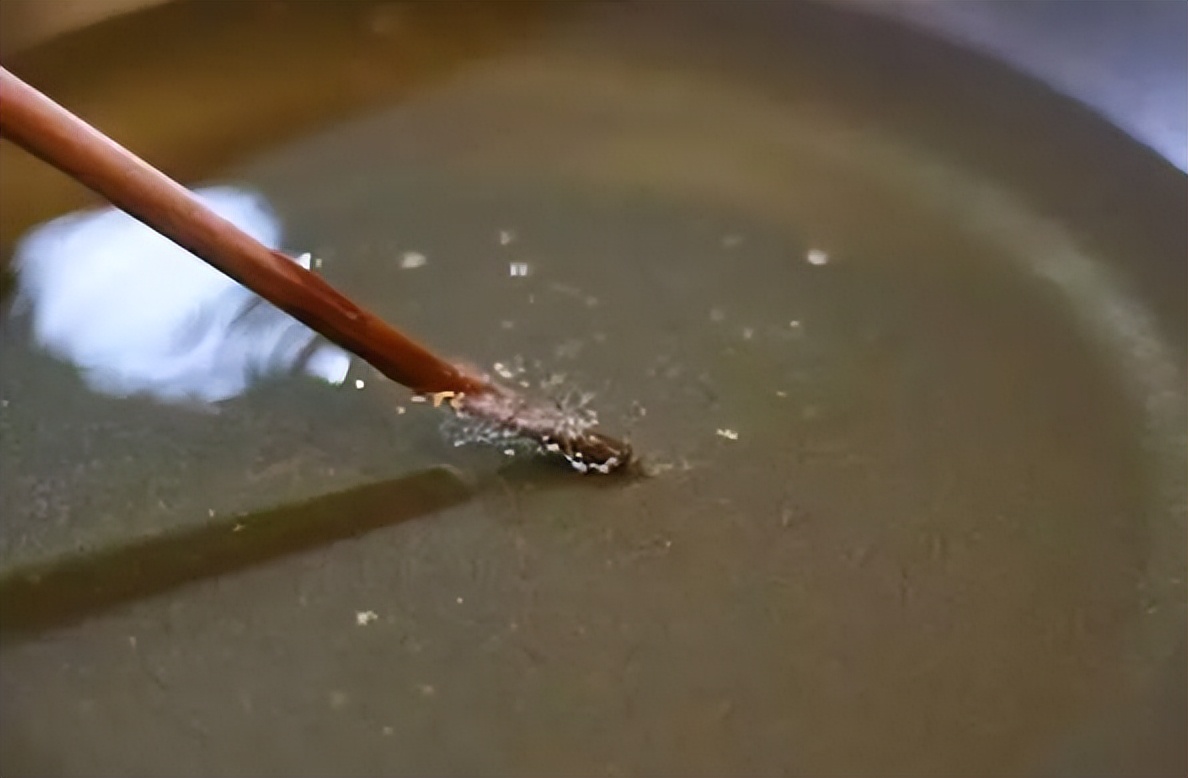 为什么做饭油烟大？铁锅炒菜一定油烟大吗？-图5
