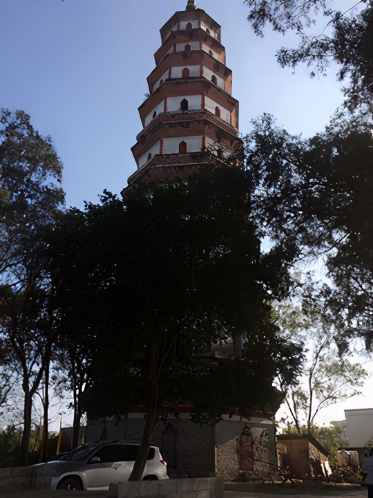 贵港有什么好玩的景点旅游?广西贵港十大旅游景点!-图8 贵港有什么好玩的景点旅游?广西贵港十大旅游景点!-图8