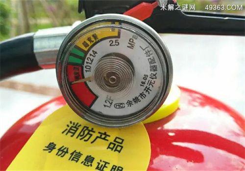 灭火器压力表三种颜色代表什么 使用灭火器要注意什么-图1