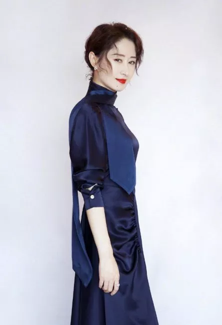 刘敏涛穿搭43岁女人的穿着搭配-图3