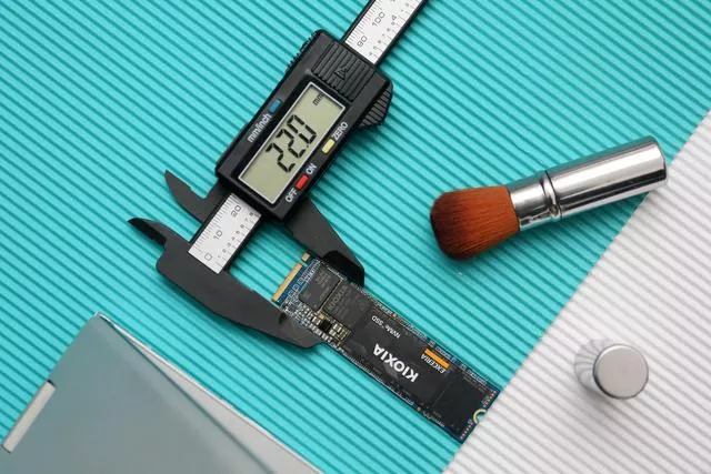 如何把固态硬盘设置为启动盘?教你如何无损替换SSD固态硬盘