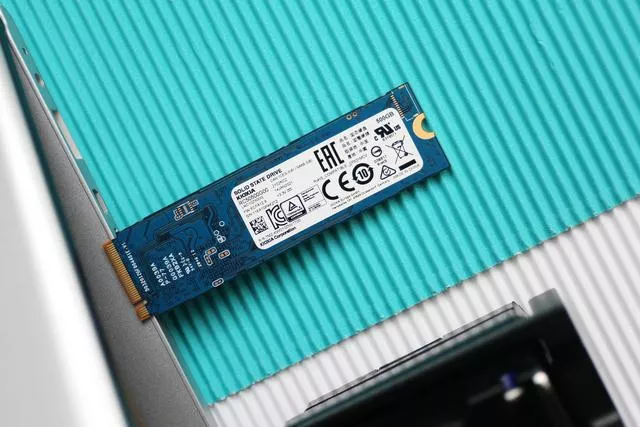 如何把固态硬盘设置为启动盘?教你如何无损替换SSD固态硬盘