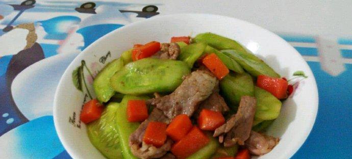 鱼腐炒青瓜的做法是什么？如何炒出美味的鱼腐炒青瓜？-图3