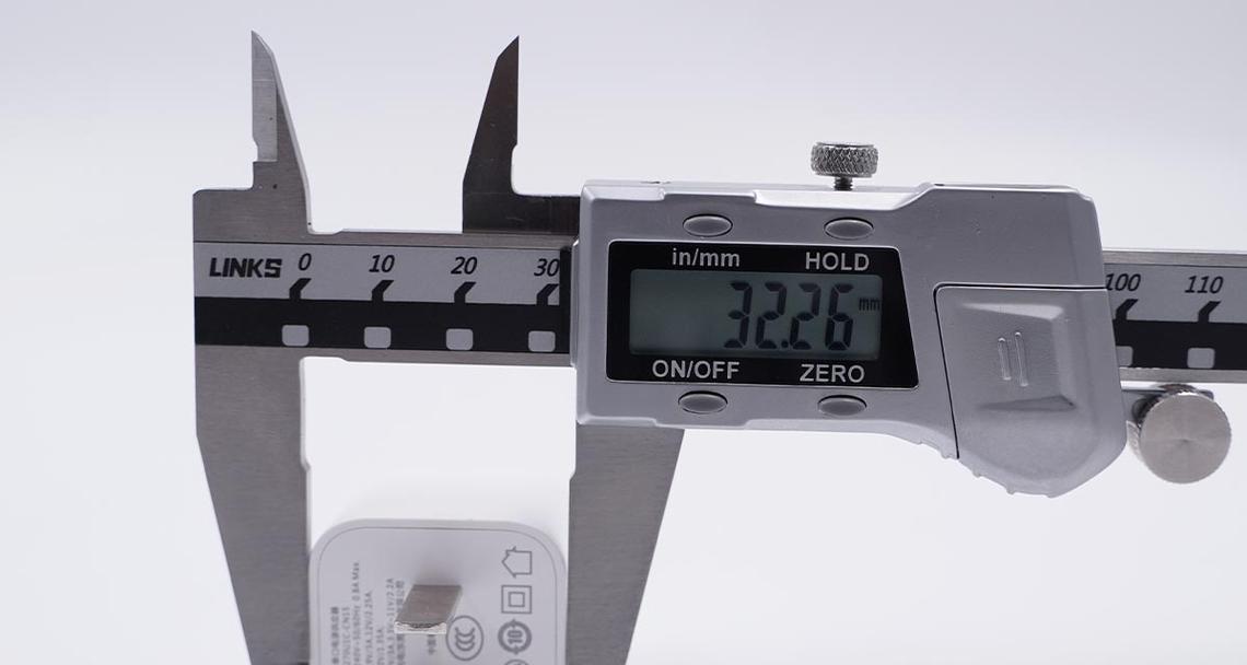 迈腾防火墙后面的胶塞有何作用?胶塞缺失会有什么影响?