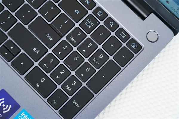 远超预期！全能大屏笔记本HiMateBookD 16实测分享(图3)