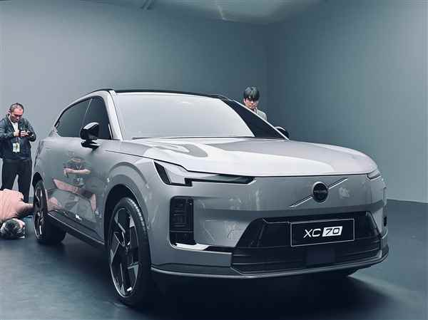 沃尔沃XC70官宣：全新SMA架构首款长续航超级混动SUV(图3)