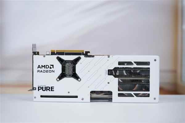 FSR4再添8款游戏！AMD25.5.1驱动正式发布：支持RX9070GRE