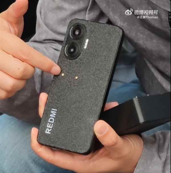 王腾爆改REDMITurbo4 Pro：烧水壶、电风扇插手机上取电
