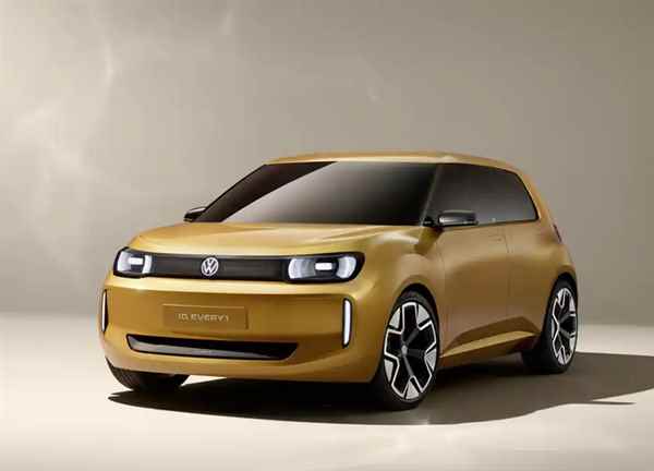 大众新动作！高尔夫有望改名ID.Golf2028年见(图2)